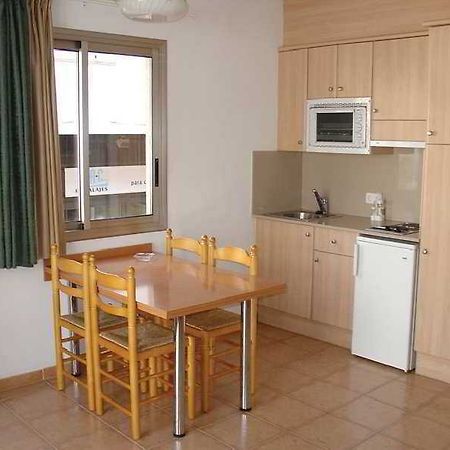 Apartament Olivo Lloret de Mar Zewnętrze zdjęcie